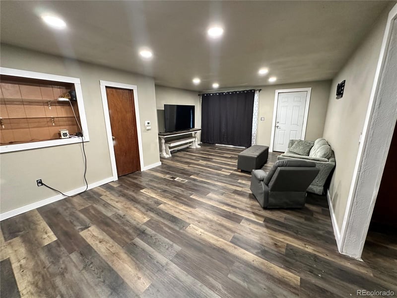 488 Pomeroy St, Burlington, CO 80807