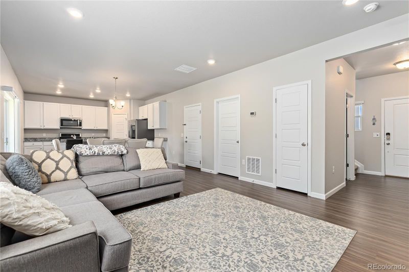 42741 Ivydel Cir, Elizabeth, CO 80107