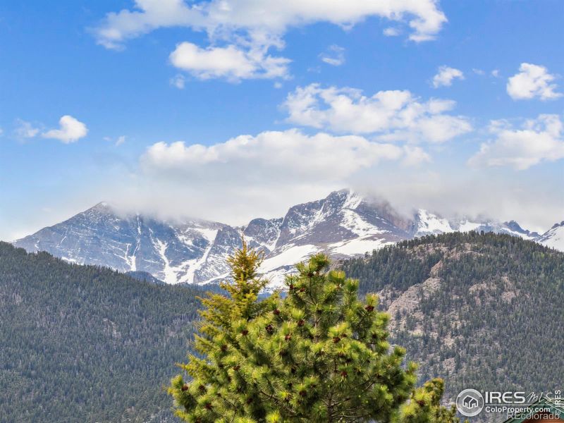 321 Big Horn Dr #E-4, Estes Park, CO 80517