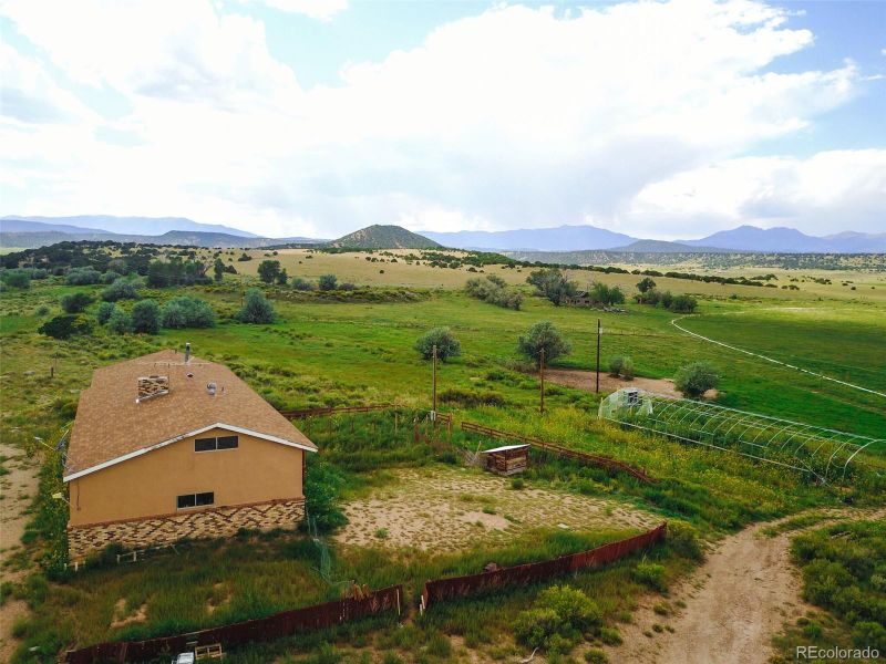 4911 County Rd 550, Gardner, CO 81040
