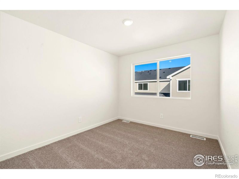 424 Condor Way, Johnstown, CO 80534