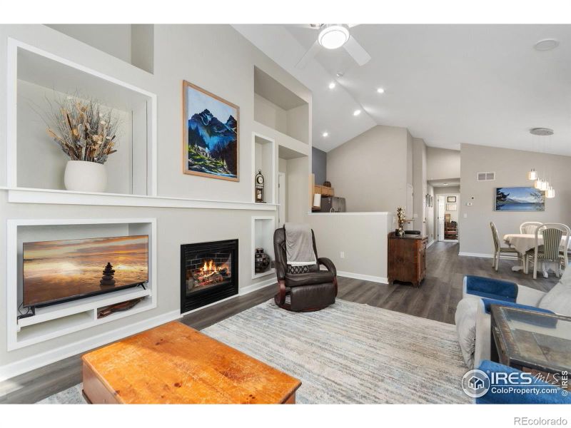 4056 Plum Creek Dr, Loveland, CO 80538