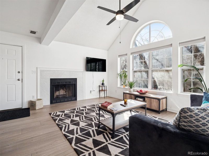 6755 S Ivy St #A7, Centennial, CO 80112