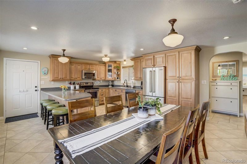 2934 Drakestone Dr, Colorado Springs, CO 80909
