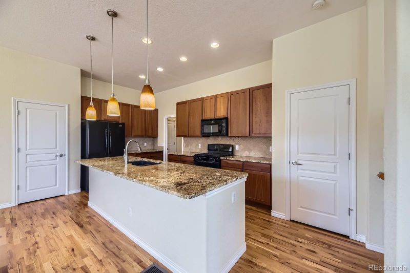 11925 W Ida Dr, Littleton, CO 80127