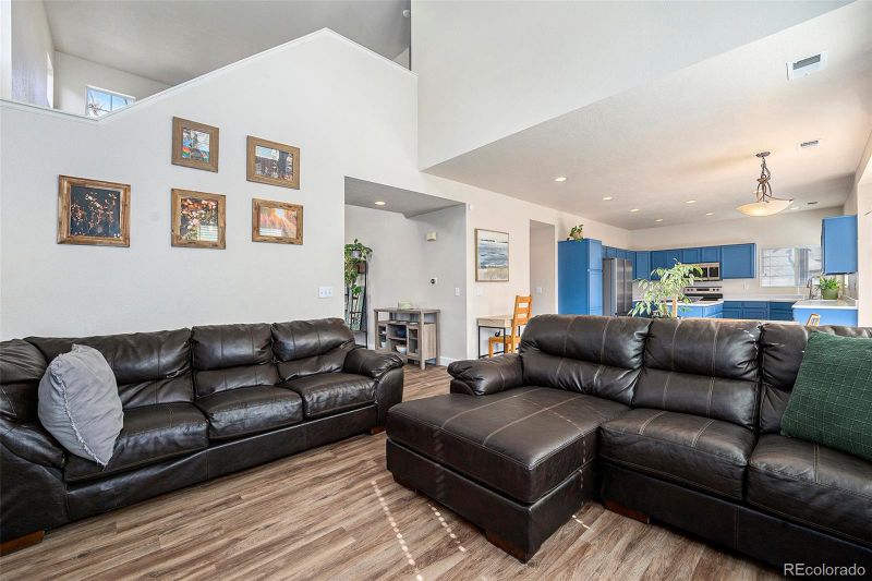 9756 E 113th Ave, Commerce City, CO 80640