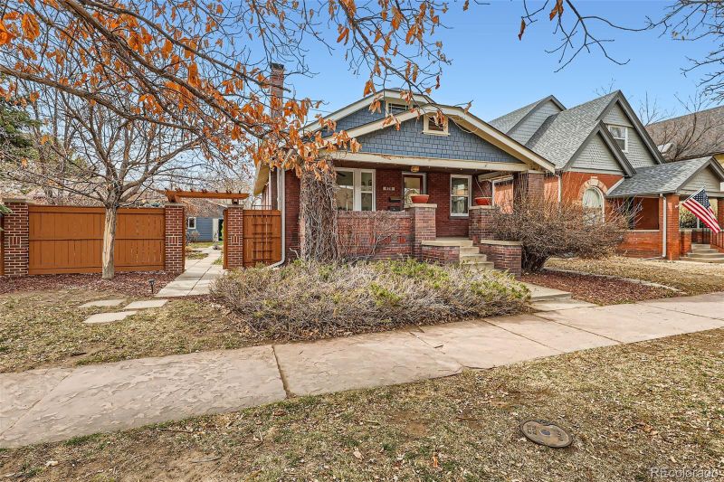 579 S Sherman St, Denver, CO 80209