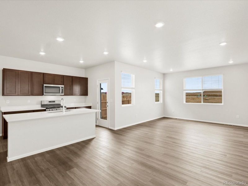 607 97th Ave, Greeley, CO 80631
