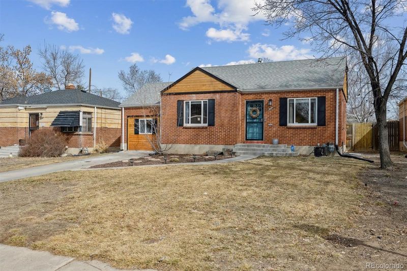 1610 Trenton St, Denver, CO 80220