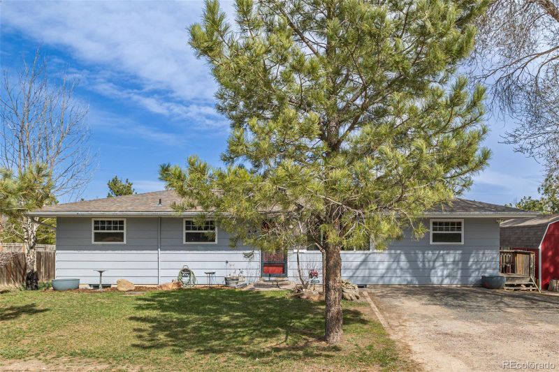 576 S Tabor St, Elizabeth, CO 80107