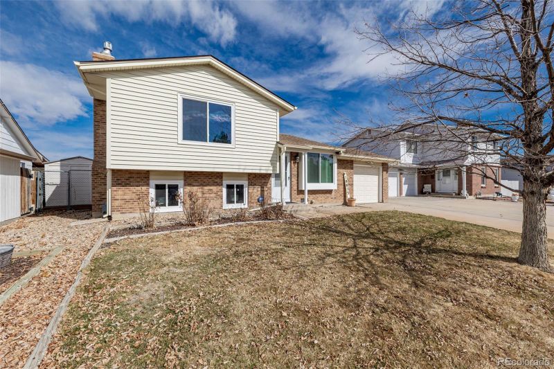 18835 E Utah Cir, Aurora, CO 80017