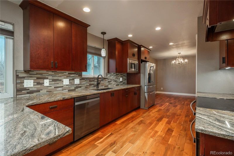 13778 W 71st Pl, Arvada, CO 80004