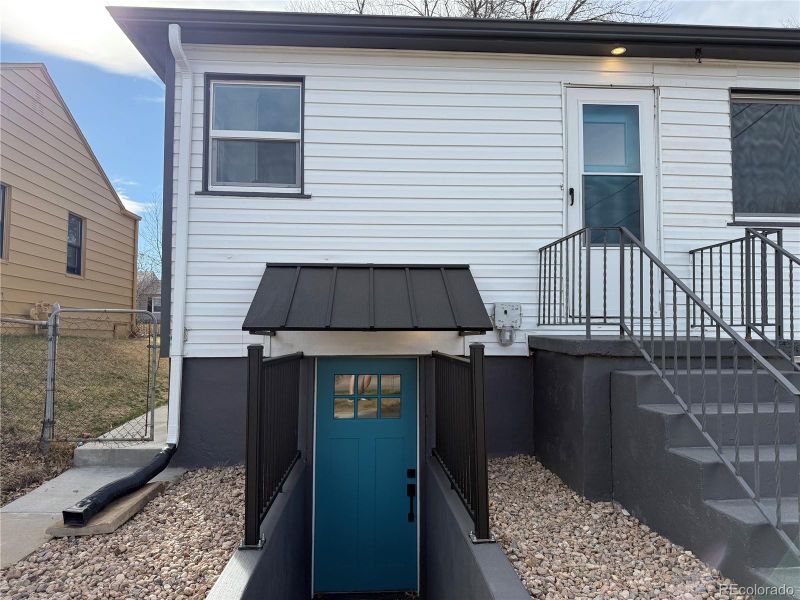 2626 S Pennsylvania St, Denver, CO 80210