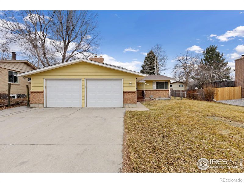 1614 Meeker Dr, Longmont, CO 80504