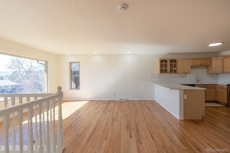 1411 S Welch Cir, Lakewood, CO 80228