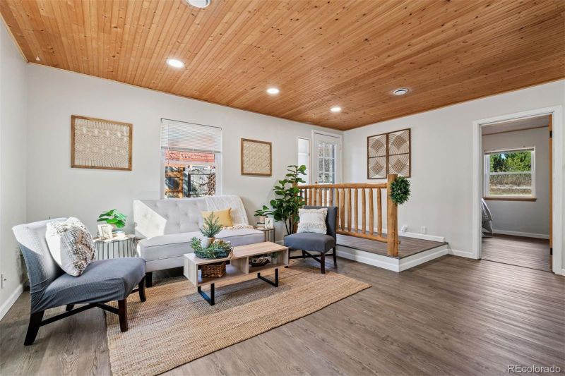 2906 W Olive St, Fort Collins, CO 80521