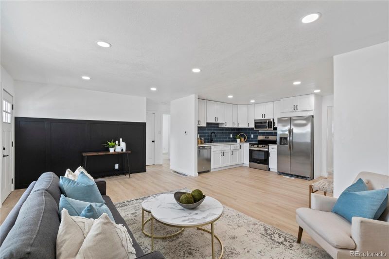 7830 Ladore St, Commerce City, CO 80022