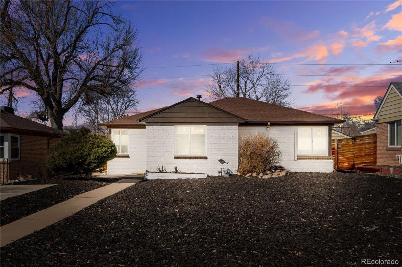 871 Quebec St, Denver, CO 80220