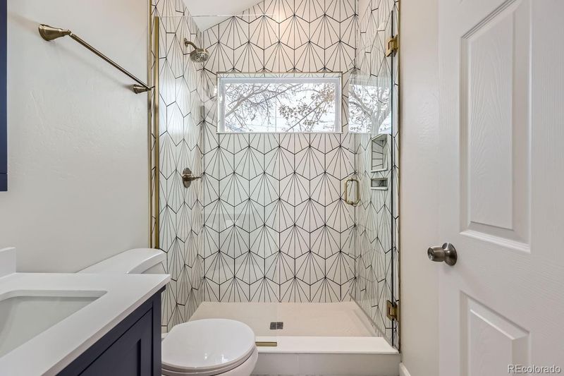 3379 S Eliot St, Englewood, CO 80110