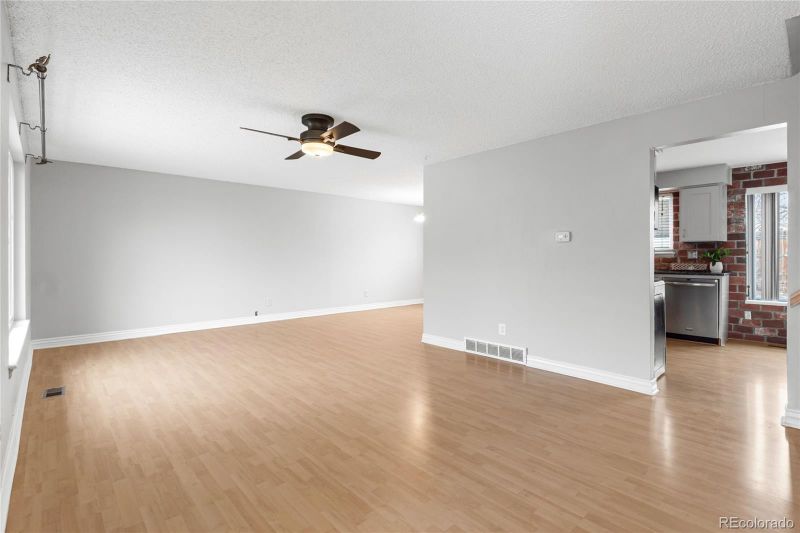 3293 S Fairplay St, Aurora, CO 80014