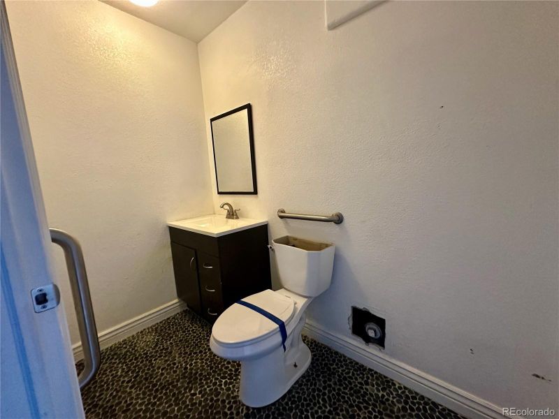 2549 Sheridan Blvd, Edgewater, CO 80214