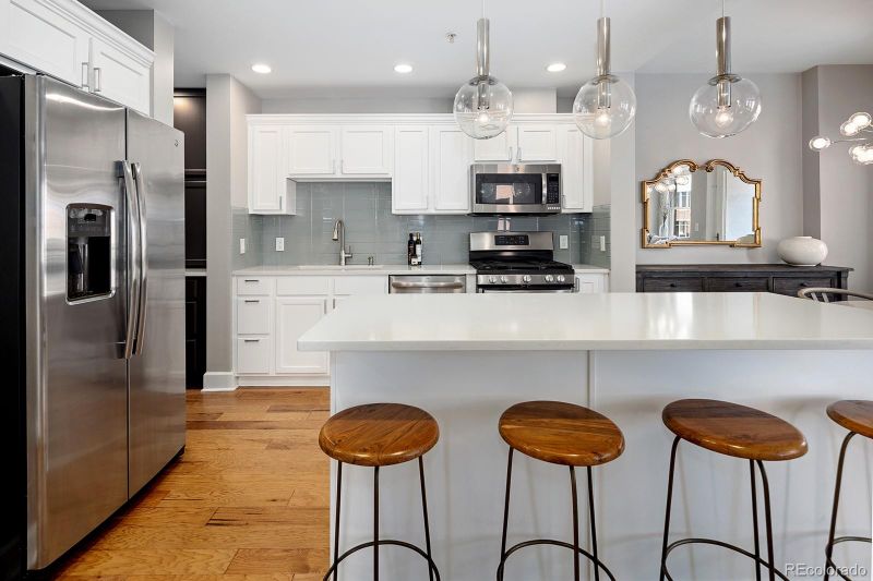 1631 N Emerson St #321, Denver, CO 80218