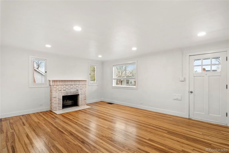4454 S Acoma St, Englewood, CO 80110