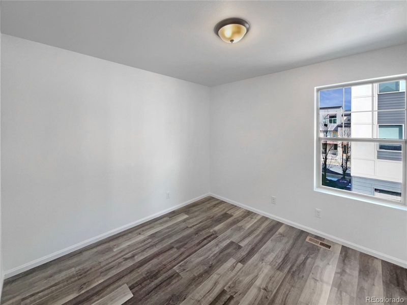 4940 Akron St, Denver, CO 80238