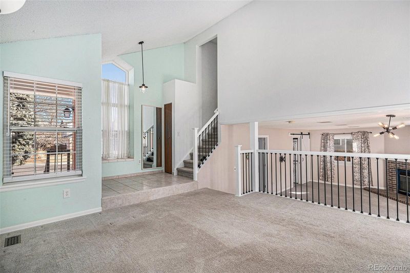 19962 E Kent Dr, Aurora, CO 80013
