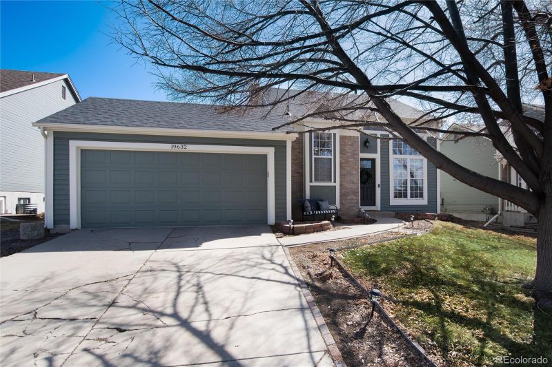 19632 E Bethany Dr, Aurora, CO 80013