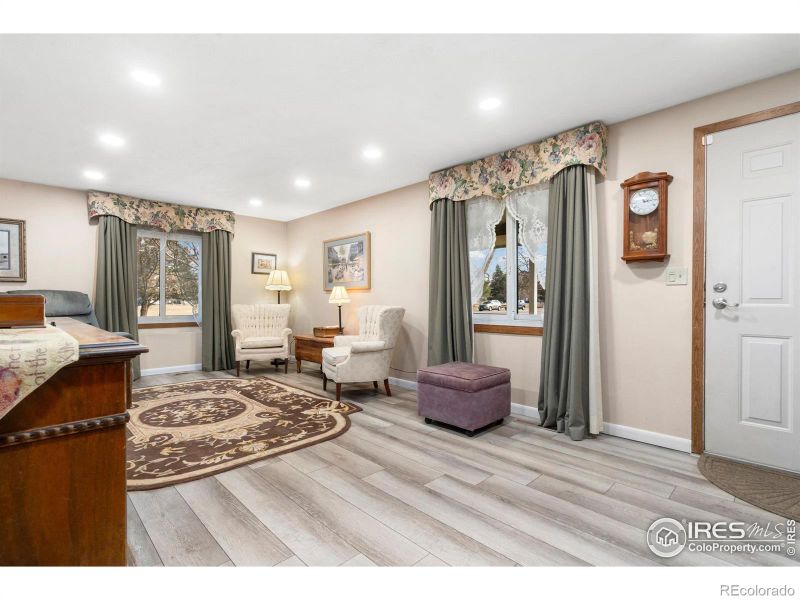 1700 Bedford Cir, Fort Collins, CO 80526