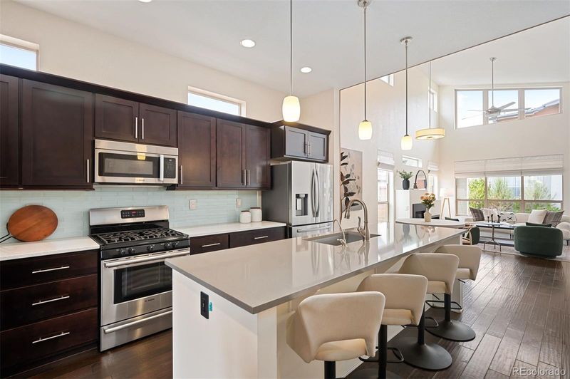 5050 Akron St, Denver, CO 80238