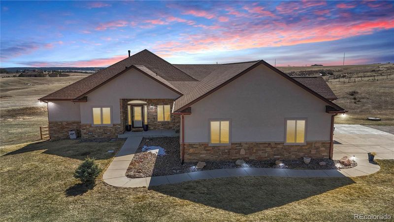 620 Coyote Trl, Elizabeth, CO 80107