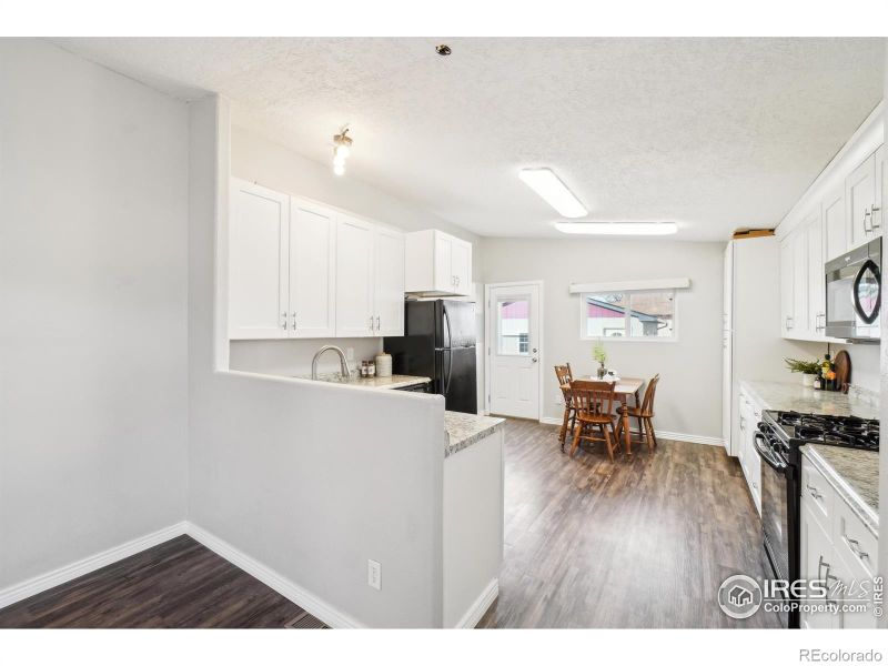 402 Cave Ave, Pierce, CO 80650