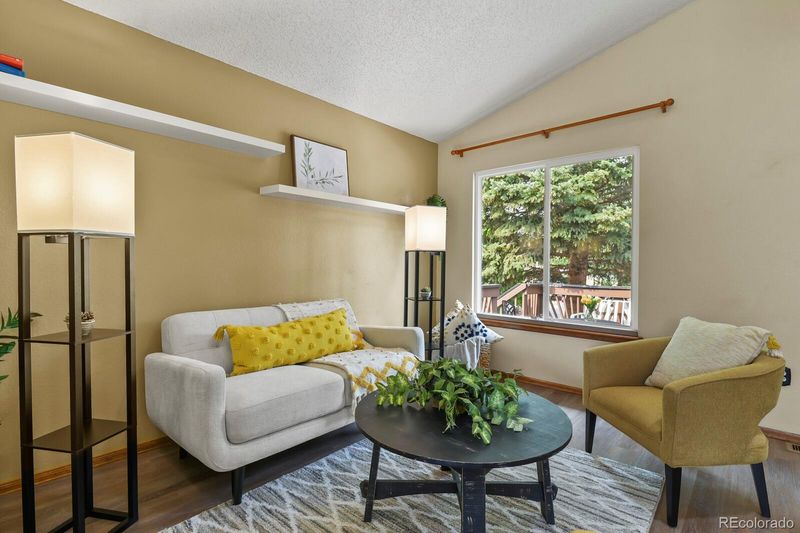 2957 W Rowland Ave, Littleton, CO 80120
