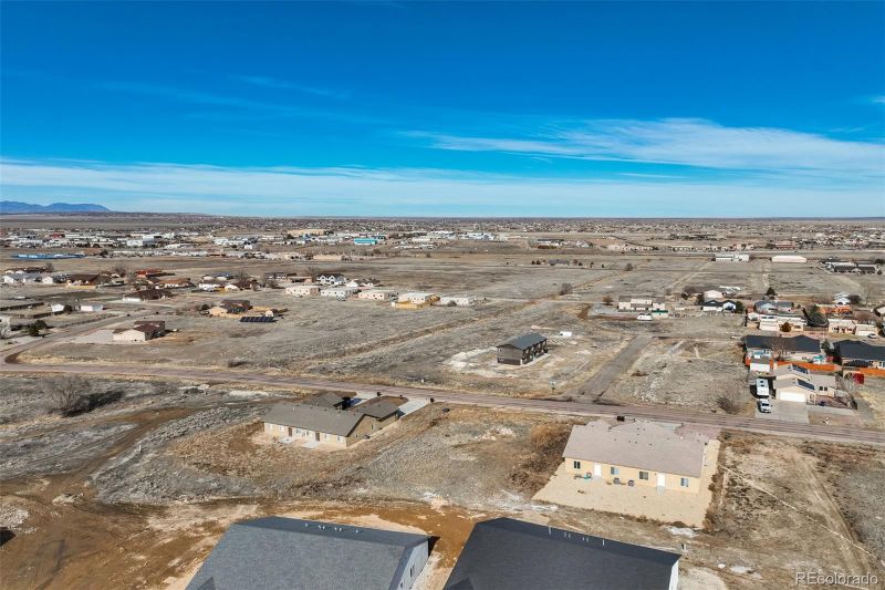 692 E Hahns Peak Ave, Pueblo, CO 81007