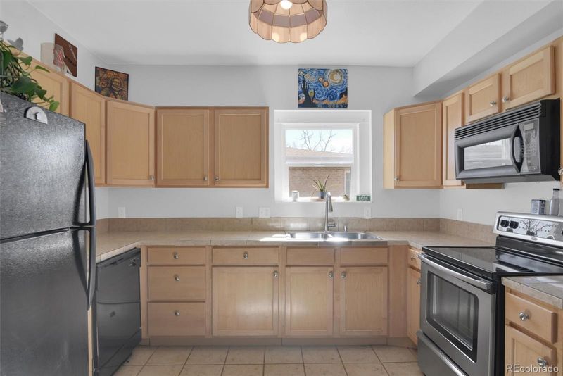 4710 Pennsylvania St, Denver, CO 80216