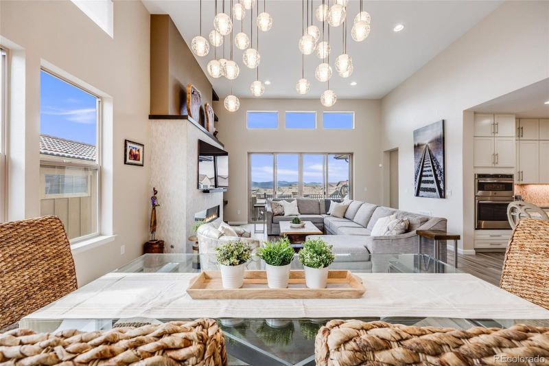 817 Backcountry Ln, Highlands Ranch, CO 80126