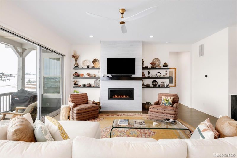 22364 E Bailey Pl, Aurora, CO 80016