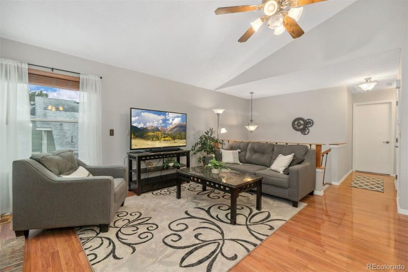 6452 Freeport Dr, Highlands Ranch, CO 80130