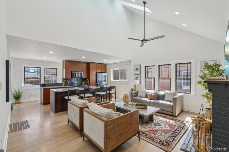 2960 Ash St, Denver, CO 80207