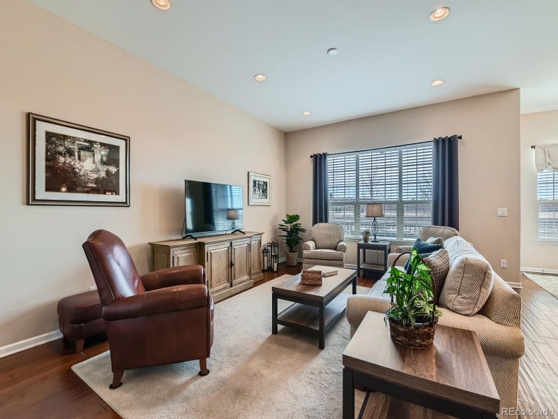 4420 White Rock Dr, Broomfield, CO 80023