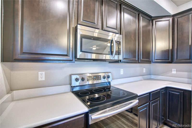 899 Winding Brook Dr, Berthoud, CO 80513