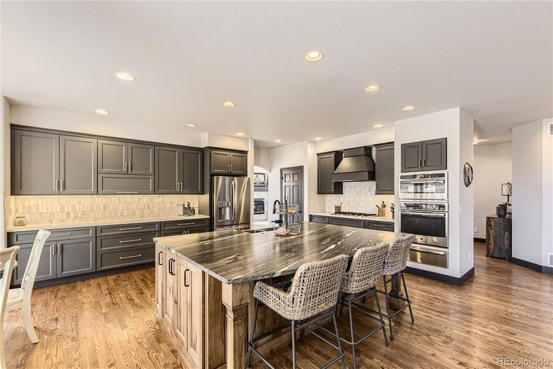 5352 Pinyon Jay Rd, Parker, CO 80134
