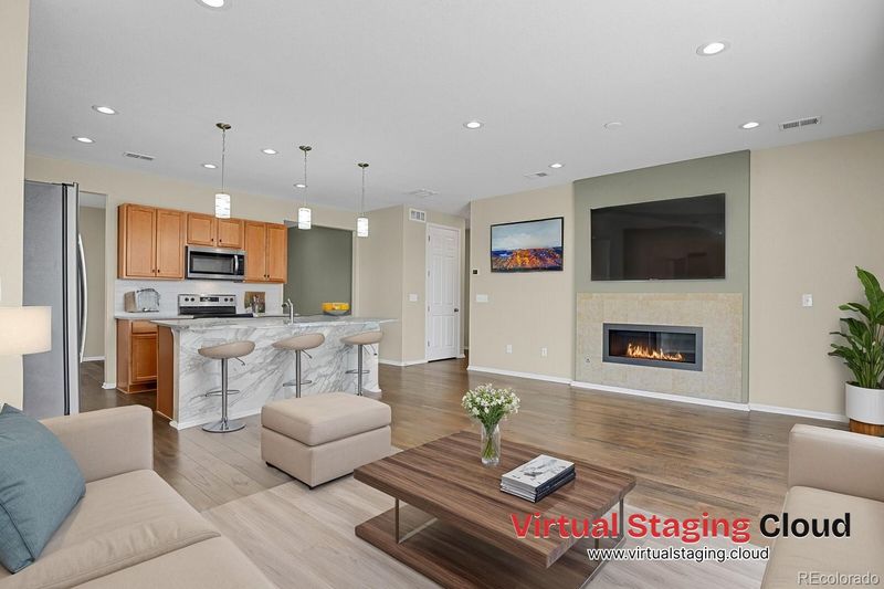 9284 E 105th Ave, Commerce City, CO 80640