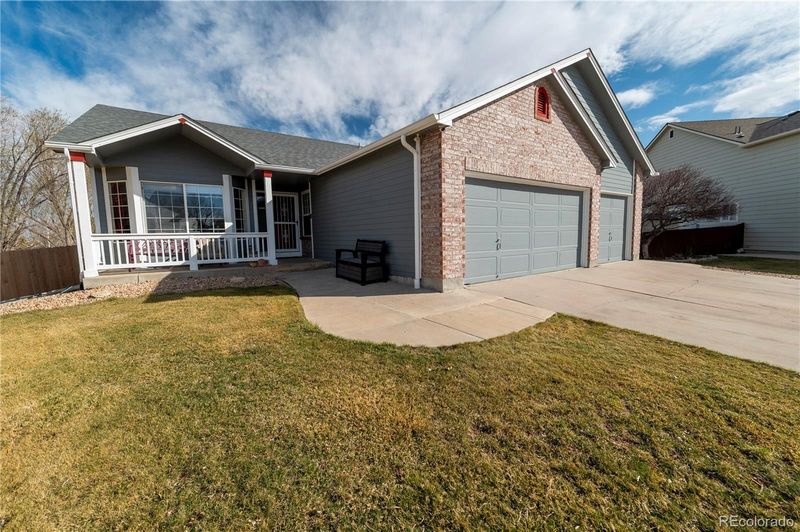 5283 E 131st Dr, Thornton, CO 80241