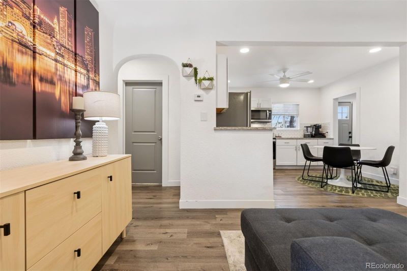 4463 Steele St, Denver, CO 80216