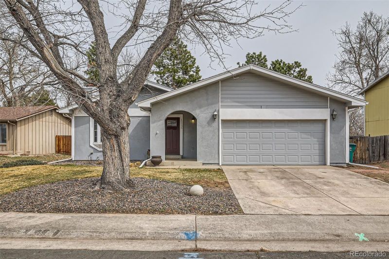 15835 E Oxford Ave, Aurora, CO 80013