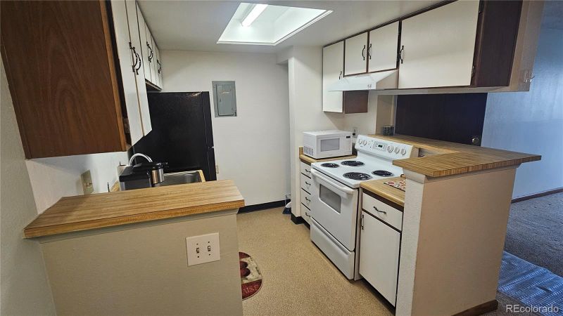 14102 E Colorado Dr #102, Aurora, CO 80012