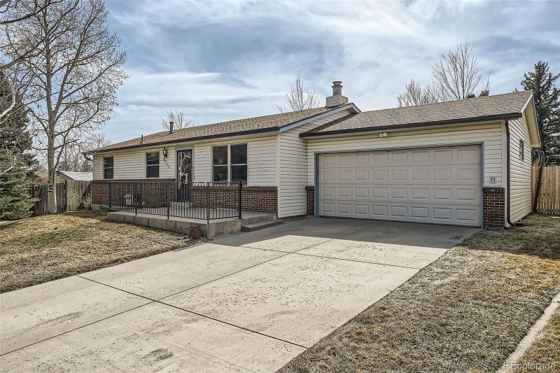 9256 W Euclid Ave, Littleton, CO 80123